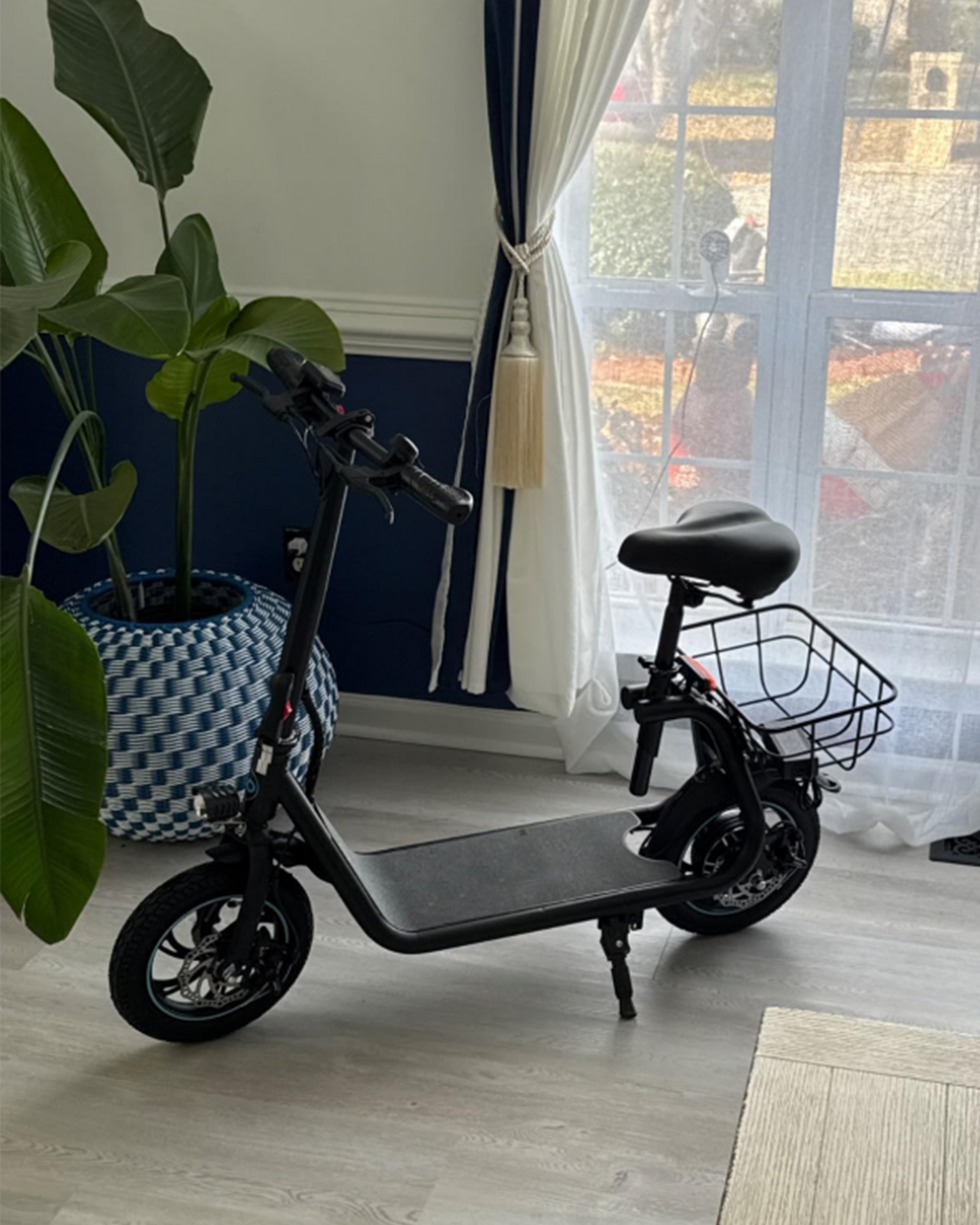 Everyfun C1 Electric Scooter 450W With Seat & Carry Basket