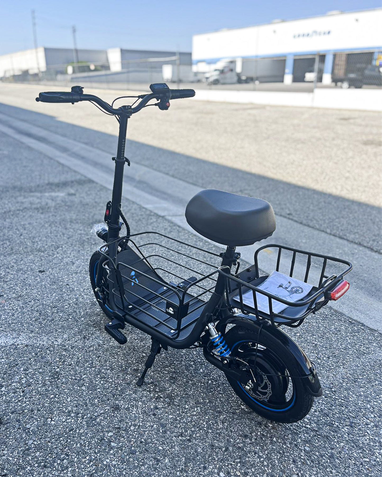 Everyfun C1Plus Electric Scooter 650W With Removeable Two Baskets, Ample Storage for Pets & Cargo-UL2272 Certified